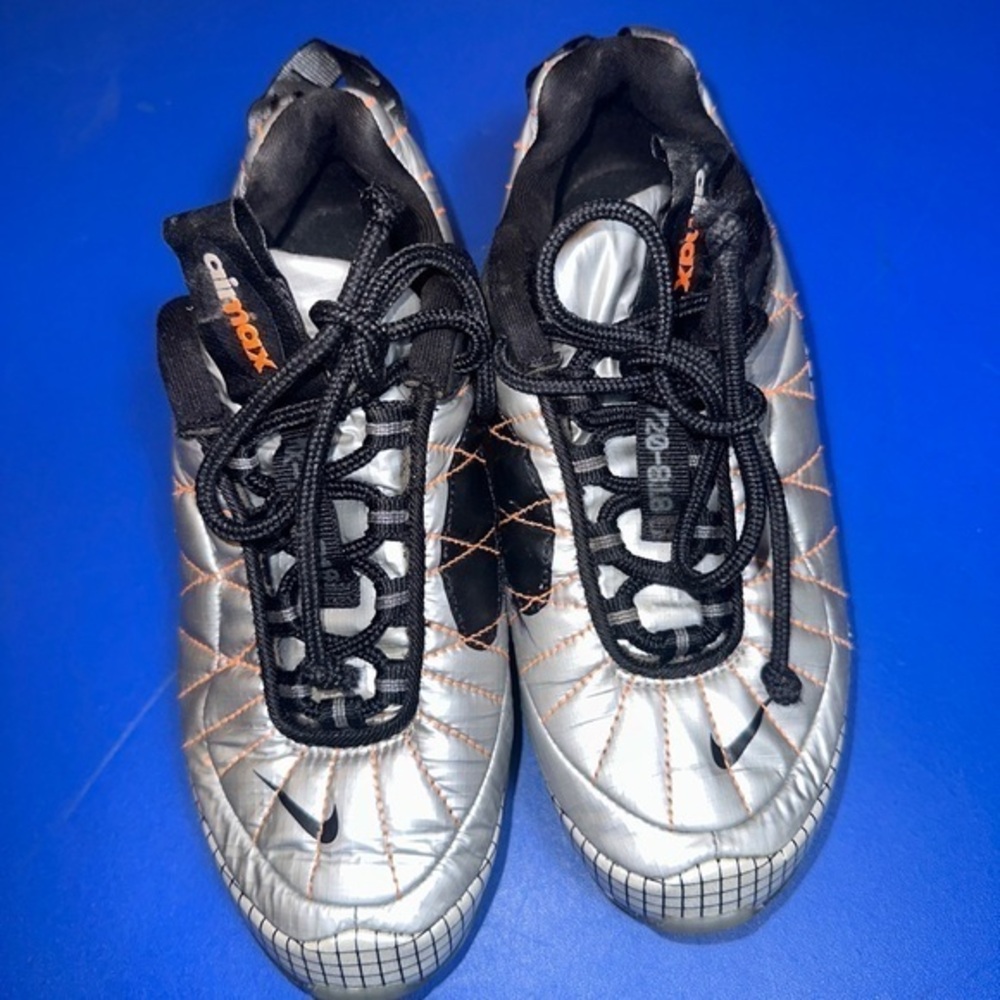 Nike Air Max 720-818 Running Metallic Silver. Size 3